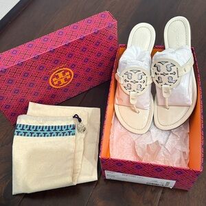 Tory Burch Patent Leather miller sandal in Ivory white size 8